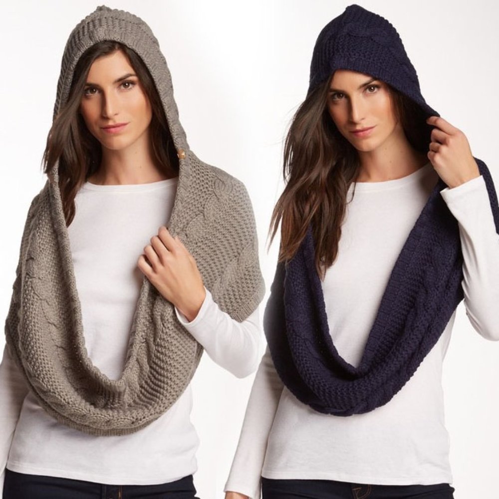 Sperry Cable Knit Oversized Snood Blue Grey Scarf
